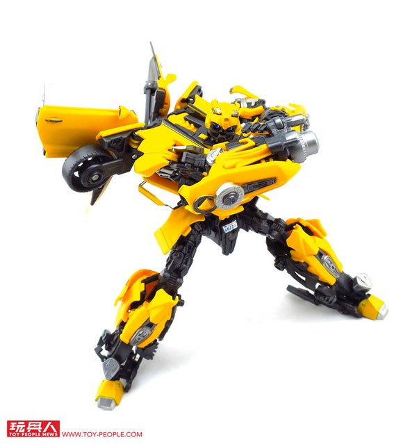 Movie Masterpiece Bumblebee MPM 3 Extensive Photo Gallery 48 (48 of 59)